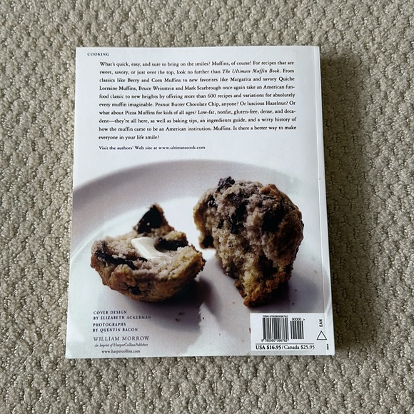 *New* Temp-Tations Muffin Pan “Floral Lace” and Two New/Unused Muffin Cookbooks - Picture 5 of 7